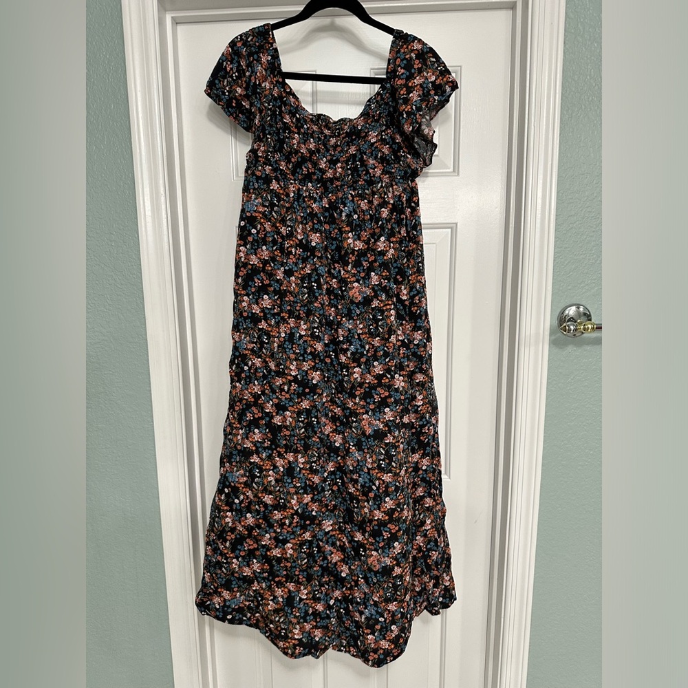 Floral Maternity maxi dress